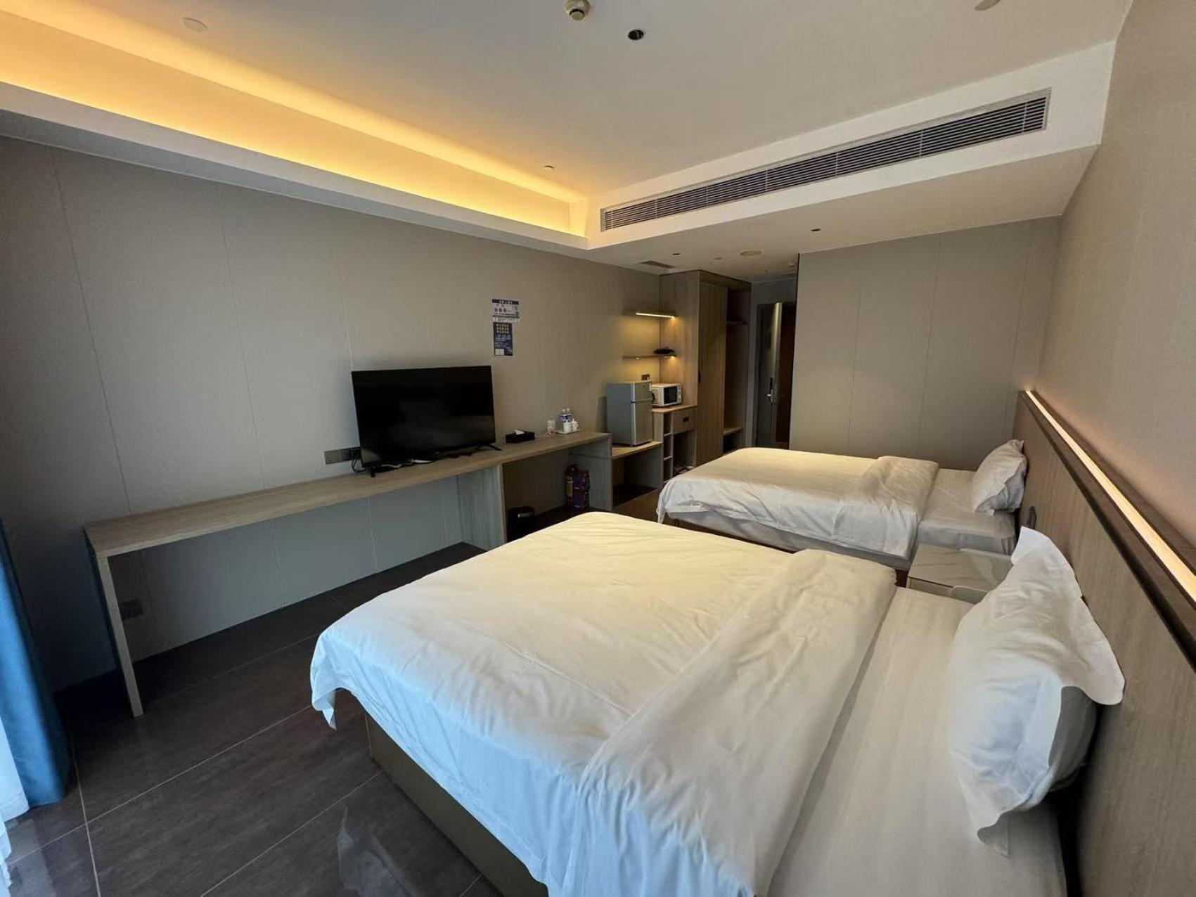 SLOWCOM·Gangrun Pa Zhou Apartment Guangzhou Bagian luar foto