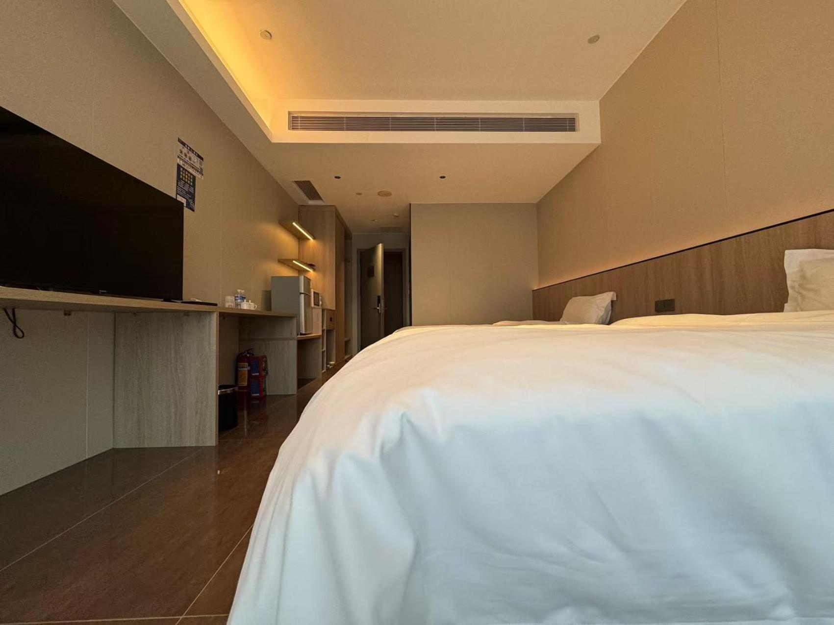 SLOWCOM·Gangrun Pa Zhou Apartment Guangzhou Bagian luar foto